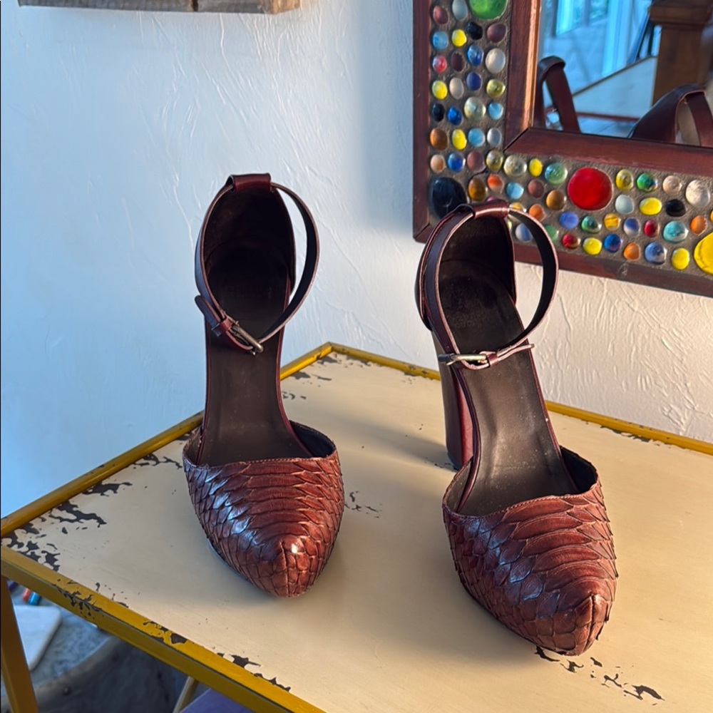 Brunello Cucinello Size 41 Elegant Burgundy Snakesk Ankle Strap 4 1/2 inch Heels